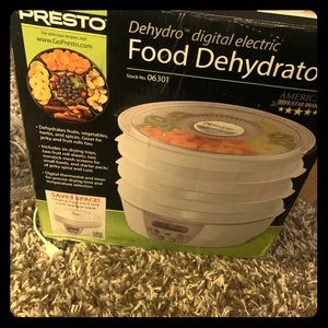 Digital Dehydrator...only used twice.